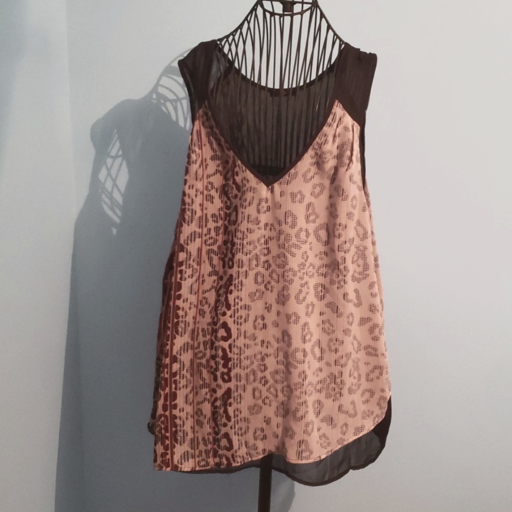 Dex pullover top